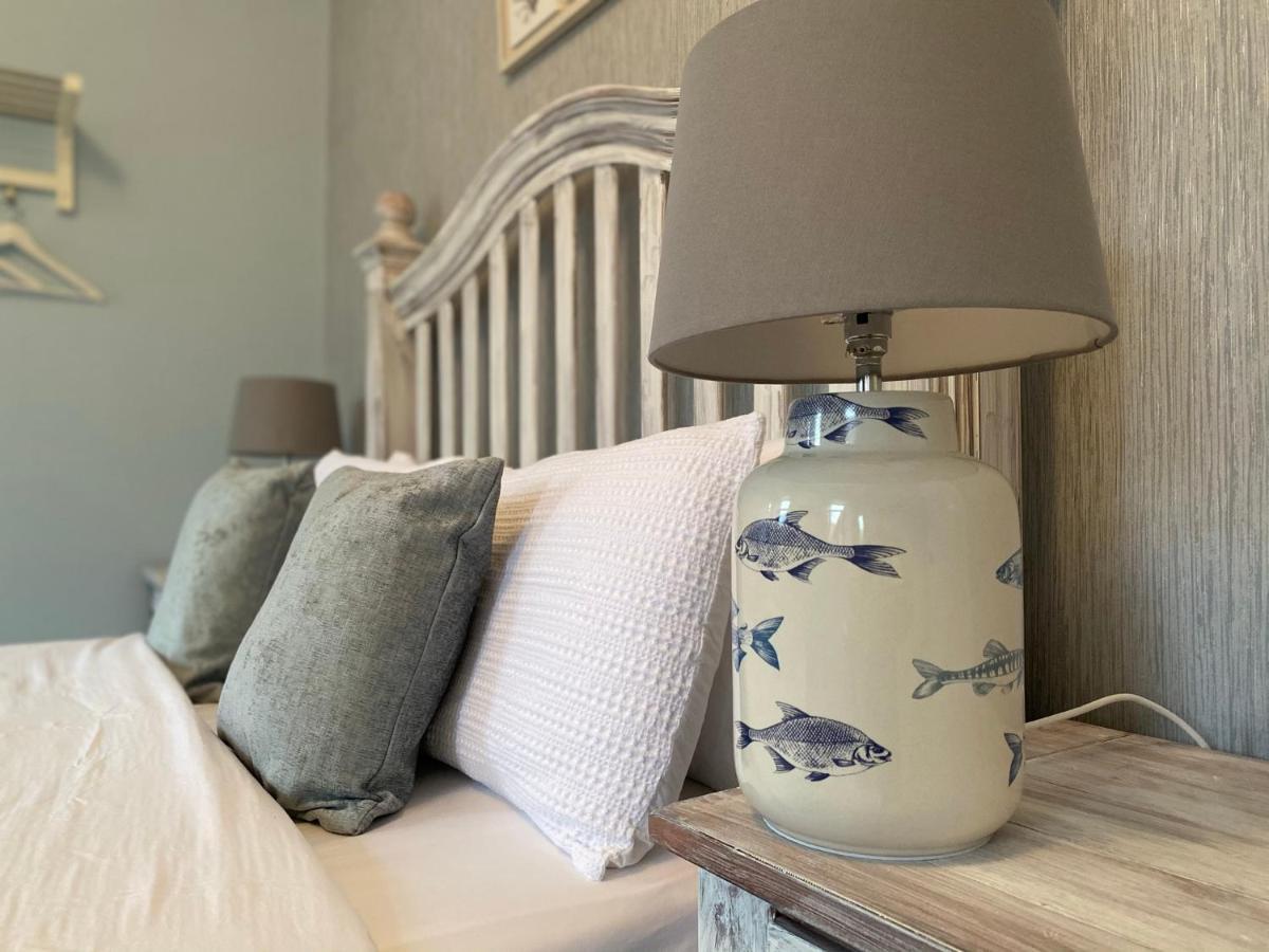 The Old Rectory Bed & Breakfast Largs Bagian luar foto