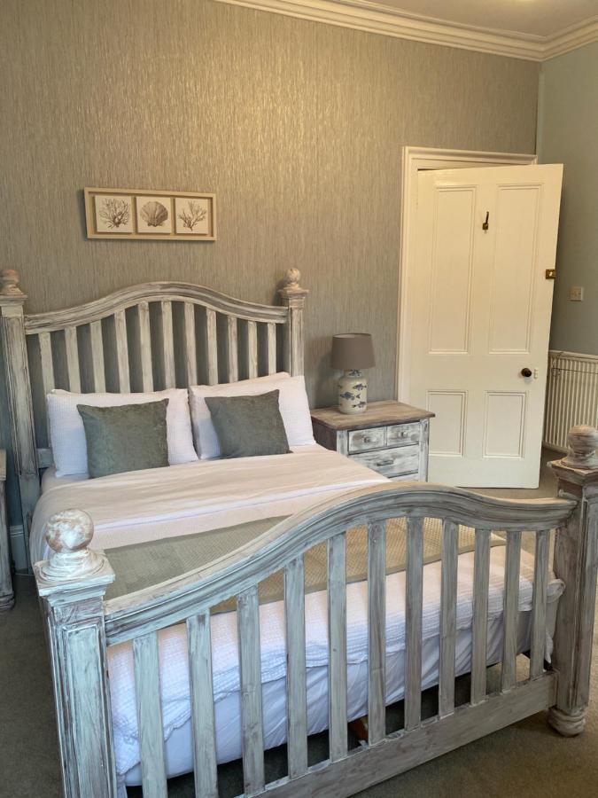 The Old Rectory Bed & Breakfast Largs Bagian luar foto