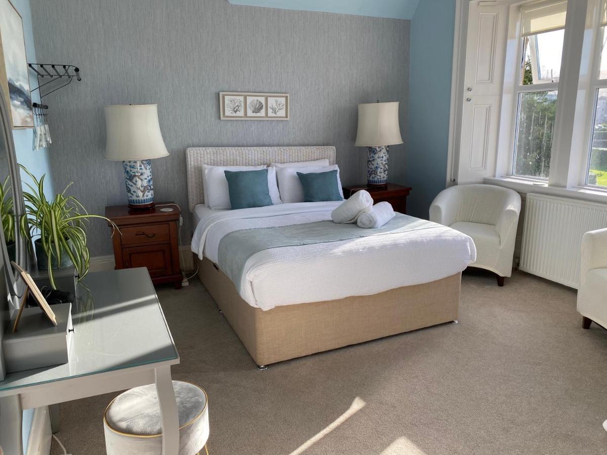 The Old Rectory Bed & Breakfast Largs Bagian luar foto