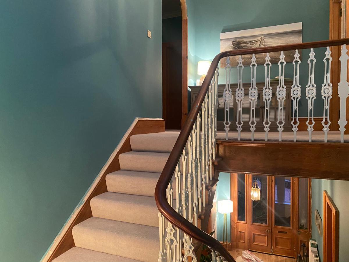 The Old Rectory Bed & Breakfast Largs Bagian luar foto